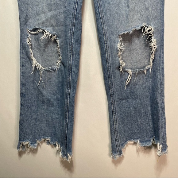 Free People We The Free Mid Rise Straight Leg Distressed Maggie Cropped Jeans 27 - Picture 3 of 13